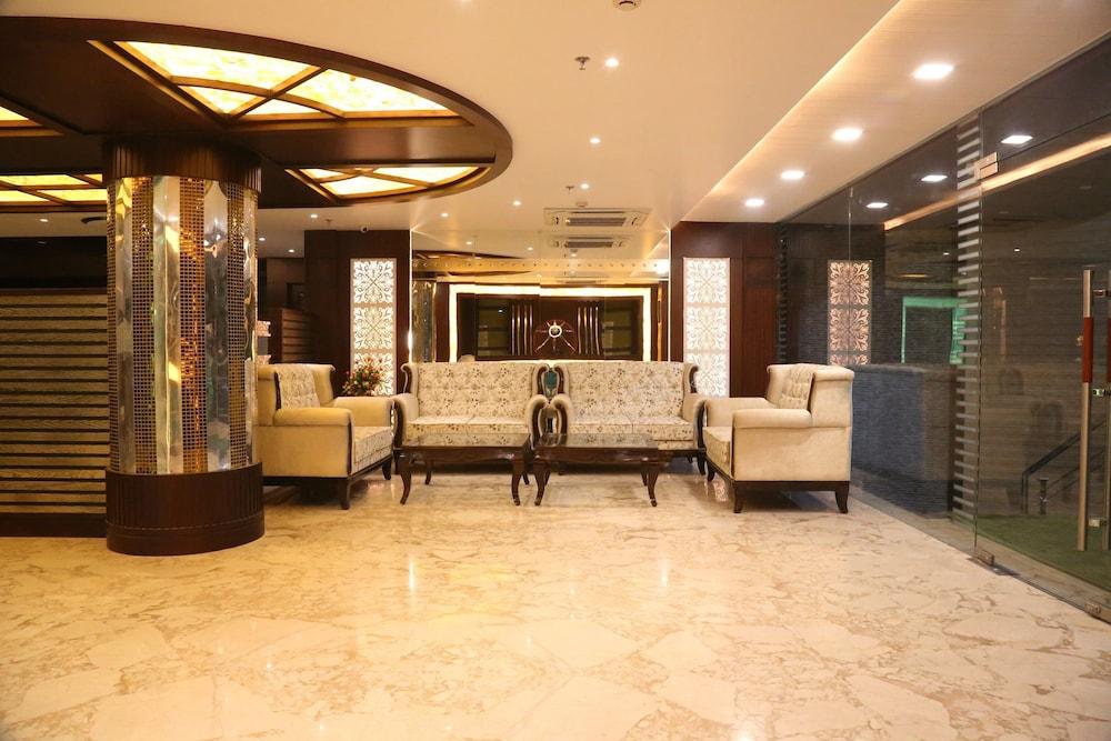 Hotel Varanasi Inn Exterior photo